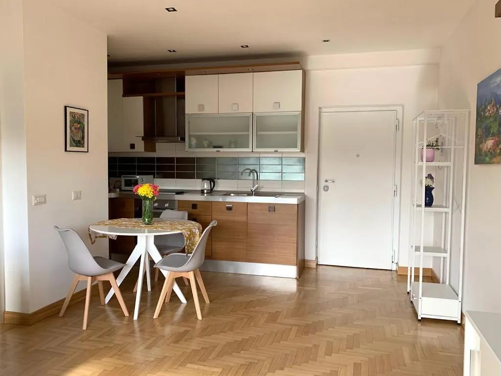 Aurelia House Garden Apartment Rome