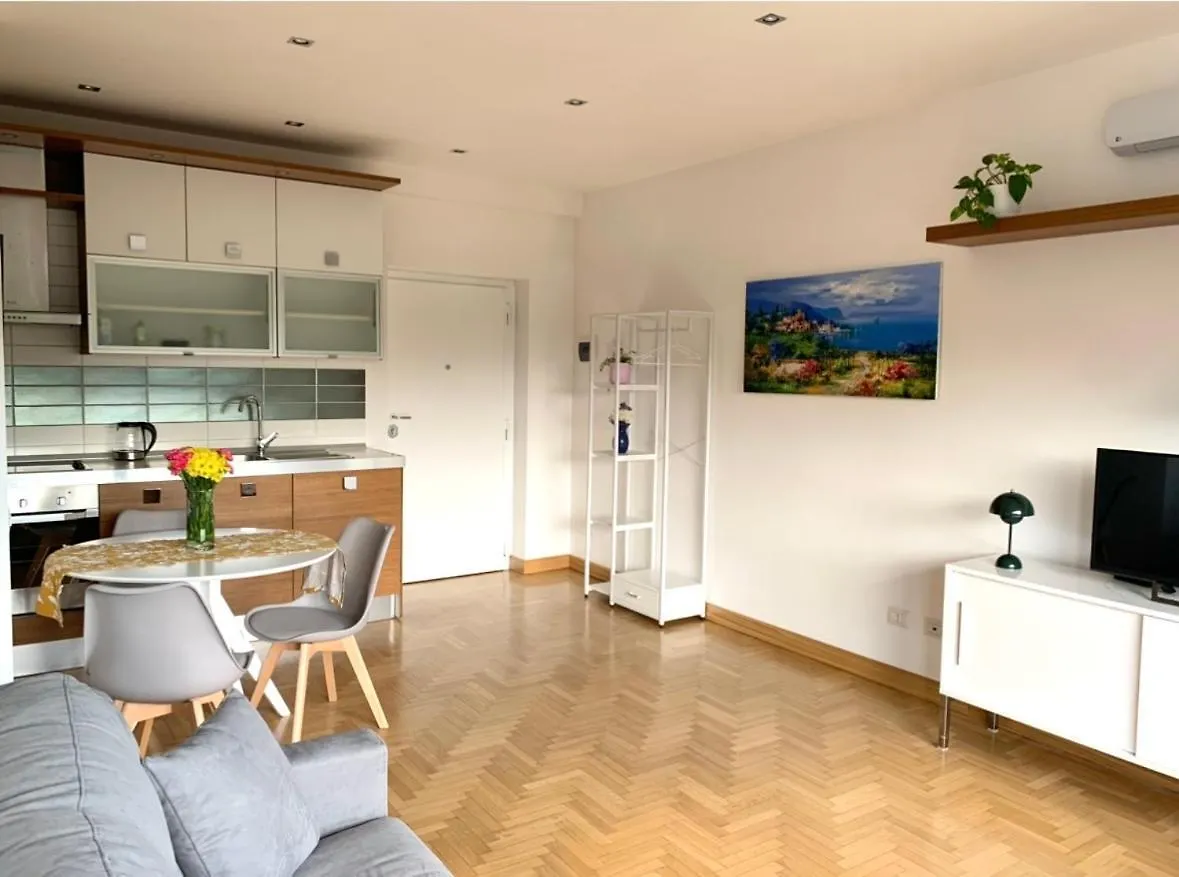 Aurelia House Garden Apartment Rome